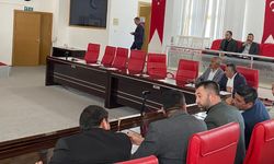 Aksu Belediyesi Meclisi’nde gerginlik: CHP grubu salonu terk etti