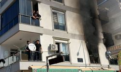 Kepez’de korkutan yangın: Mahalleli ve itfaiye el ele verdi