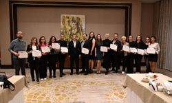 Antalyalı gazetecilere İngilizce eğitimi sertifikası verildi