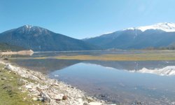 Avlan Gölü alarm veriyor: Yağmur sevindirdi ama yine su kaybı var!