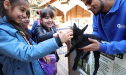 Doğal Yaşam Parkı’nda hem eğlendiler hem öğrendiler