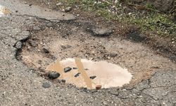 Eski Lara Yolu'nda şikayet var, çözüm yok!