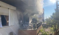 Antalya'da çocuğun ateşle oyunu yangınla sonuçlandı