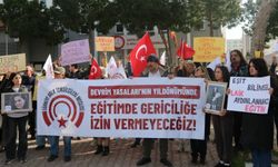 Antalya Öğretmen İnisiyatifi, öğretmen Fatma Nur Çelik için ses yükseltti