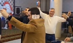 Hakan Tütüncü’nün katıldığı düğünde paralar havada uçtu!