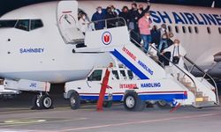 Havalimanında 2 bin TL bayram harçlığı tartışma yarattı: Çalışma koşulları mercek altında!