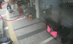Kaldırımda motorlu bisiklet dehşeti! 5 yaşındaki çocuk ölümden döndü