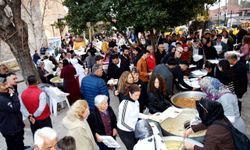 Antalya’da gönül birliği sofraya taşındı: 2 bin kişilik iftar