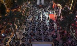 Antalya’da iftar bereketi sokaklara taştı! Kumluca’da dev iftar etkinliği