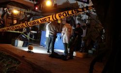 Antalya Kaleiçi’ne inen asansör bölgesinde şüpheli ölüm! 30 metreden düştü