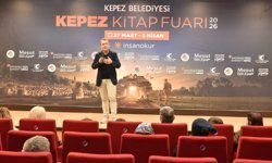 Kepez Kitap Fuarı’nda Sinan Meydan imzası: Atatürk’ün mirası konuşuldu