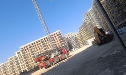 Altıntaş'ta inşaat işçileri eylemde! Polis olay yerinde