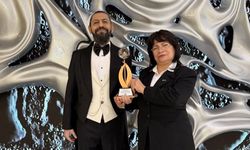 Yılın Barış İnsanı Ödülü ünlü yazar Akif Manaf’a verildi