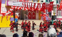 Antalya’da 23 Nisan kutlamasında duygusal anlar