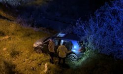 Gazipaşa'da alkollü sürücü metrelerce yuvarlandı, burnu dahi kanamadı!