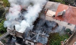 Antalya’da gecekondu da çıkan yangın eve sıçradı! 2 çocuğu mahalleli kurtardı