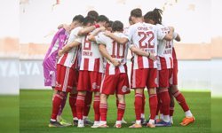 Antalyaspor golcüsünü ve kaptanını kaybedebilir!