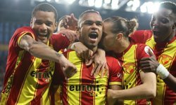 Göztepe: 2 Antalyaspor:0 (İlk yarı)