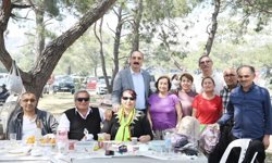 Konyaaltı Belediye Başkanı Cem Kotan’nın piknik mesaisi!