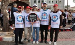 Okulda silahlı saldırı Antalya’da eğitim camiasını sokağa döktü