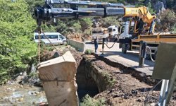 Antalya'da 60 yıllık köprü yenileniyor