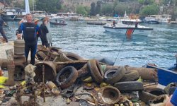 Antalya’da denizin dibinden çıkanlar şaşırttı