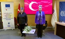 Kadına yönelik şiddetle mücadele fotoğrafta kaldı! Mağdurlara destek yok, habere tekzip var