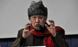 Ünlü yazar Yalçın Küçük hayatını kaybetti