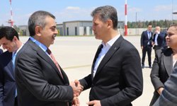 Antalya'da 30 milyon TL'ye toplantı yapan Bakan Tekin'i, Ali Çetin uğurladı