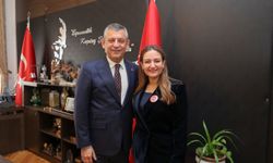 Büşra Özdemir’den Kemal Kılıçdaroğlu’na gönderme