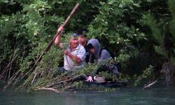 Antalya’da film gibi kurtarma: Şambrel ile çocukları kurtardı
