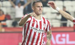 Antalyaspor’un orta saha oyuncusuna İngiltere’den talip var!