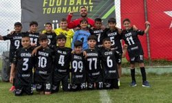 Küçük Kaymaklı U11, Antalya’da şampiyon oldu!