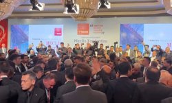 TBB seçimlerinde tansiyon yükseldi: Belediye başkanları arasında arbede!