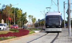 Antalya Varsak-Müze tramvay hattında ulaşım durdu!