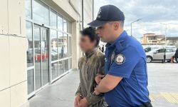 Burdur'da taksiyi çalamadı, bu kez kendi evini yaktı