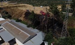 Aksu’da depoların yanı başında yangın