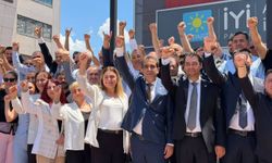 İYİ Parti Antalya, Ankara’ya çıkartma yapacak! Ali Adnan Kaya harekete geçti