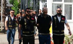 Antalya'daki 12 yıllık cinayette kritik gün! 5 şüpheli adliyede