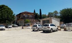 Antalya'nın göbeğinde otopark vurgunu! Balbey'de fiyatlar dudak uçuklatıyor