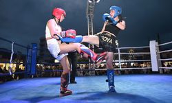 Kemer'de düzenlenen kick boks gala gecesi sporseverleri bir araya getirdi
