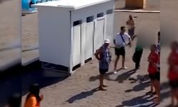 Konyaaltı Sahili’nde soyunma kabininde taciz iddiası!