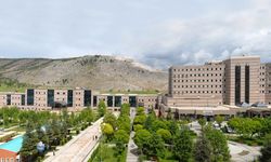 SDÜ Hastanesi’nin ek binası tamamlanacak! İhale tarihi belli oldu
