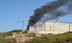 Alanya'da üniversite kampüsünde yangın! Alevler yatakhaneye sıçradı