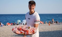 Antalya'da serinleten sandviç! Hem de ücretsiz