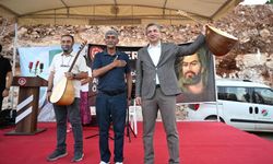 Kepez'de birlik sofrası: Aşure lokması programında Cemevi müjdesi verildi
