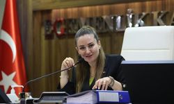 CHP’li Büşra Özdemir AK Partililerin ricasını geri çevirmedi