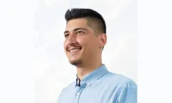 CHP Muratpaşa Gençlik Kolları Başkanı Salih Can Akbaş istifa etti! Yeni Parti'ye katılıyor
