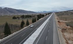 Elmalı-Korkuteli arası 46 dakikadan 25 dakikaya düştü