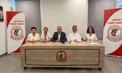 Kadın doğumcular tepkili! "Doğum şekline anne ve hekim karar verir"